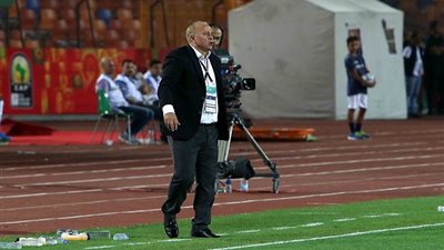 أول تعليق من شوقى غريب بعد الفوز على الكاميرون.. تعرف عليه