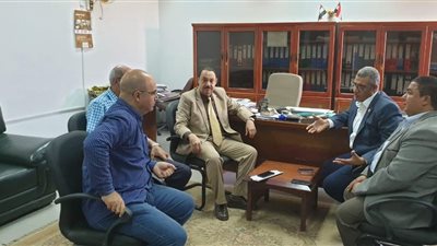 النويشى: توقيع بروتوكول التوصيلات المنزلية للصرف الصحى بالميمون فى بنى سويف .