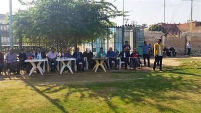 بحضور معاون وزير الشباب.. منافسات قوية بدورى القدم بأسيوط