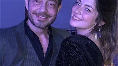 شاهد ليلى ابنة عمر وسلمى أما كبرت .. صور
