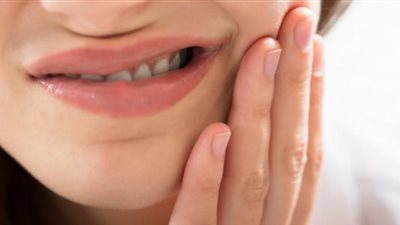 6 مشكلات تستوجب زيارة الطبيب بسبب ضرس العقل.. فما هي؟