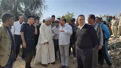 ازالة ١٣ حالة من التعديات على ٢٥ فدان بقرية سرابيوم بفايد