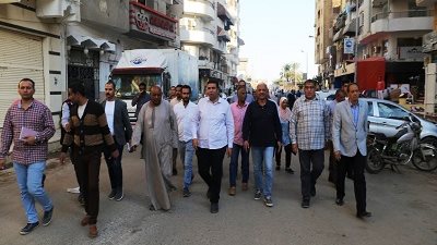 صقر يتفقد 3 مشروعات جديدة بنطاق حي السويس والاربعين