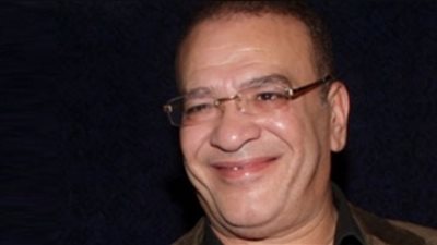 صلاح عبد الله يساند المنتخب الأولمبى بطريقته الخاصة قبل لقاء جنوب إفريقيا