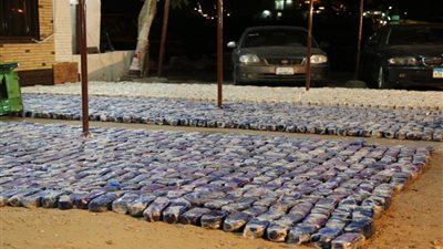 احباط محاولة تهريب 3 أطنان حشيش بقيمة 175 مليون جنيه .. صور