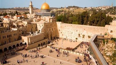 دكار تحتضن الاحتفال باختيار 