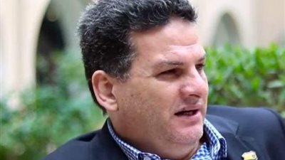 قصيده شعر للشاعر محمود حسن