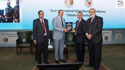 طب سوهاج تناقش علاج التمددات الشريانية والوحمات الدموية بالمخ