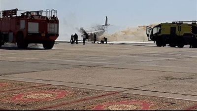 تجربة عملية حية لمواجهة إنحراف طائرة بمطار الأقصر