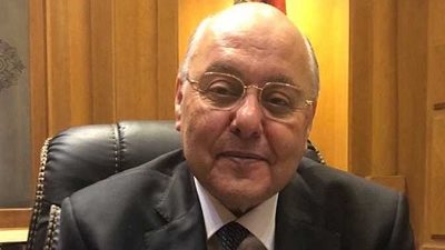 موسى مصطفي: يجب التصدي للاثار السلبيه للسوشيال ميديا