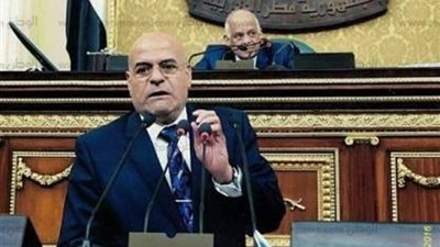 النائب فايز بركات: الفصول الذكية حل مبتكر وفعال لحل أزمة التكدس الطلابي بالفصول المدرسية