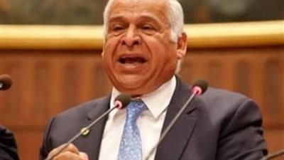 عامر يطالب الحكومة بحماية صناعة الورق بفرض رسوم على الاستيراد