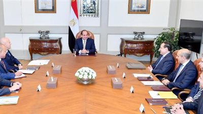 السيسي يستقبل الرئيس التنفيذي لشركة ايني.. ويوجه وزارة البترول بمواصلة التعاون المكثف مع الشركة