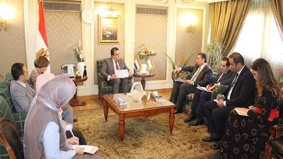 وزير التعليم العالى يبحث سبل التعاون مع جمهورية طاجيكستان