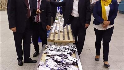 ضبط راكب يحاول تهريب ادوية بشرية بقيمة ٦٠٠ الف جنية من تركيا