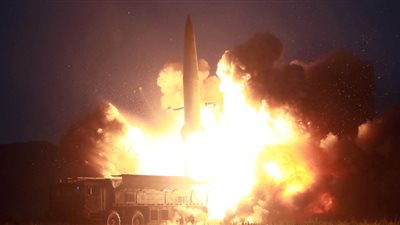كوريا الديمقراطية تبني العشرات من مواقع إطلاق الصواريخ الجديدة
