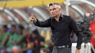 نجم الاهلى السابق فى الزمالك من اجل عيون كارتيرون