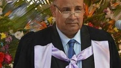 أحمد عبد الستار أمينا عاما مساعدا للشئون الإدارية بجامعة الزقازيق