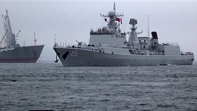 الصين تبني حاملة الطائرات السابعة