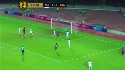 جماهير الزمالك تهتف ضد الاهلى فى استاد السلام