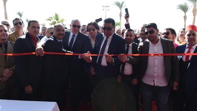 شاهيناز تتألق بأجمل أغانيها .. وتكريم محمد جمعه .. ودرع المهرجان لمتحدى الاعاقة . .
