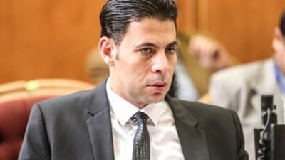 برلمانى: الناس فى ابو رواش يبحثون عن الآثار فى وضح النهار .. وعبدالعال : هات لى اسماءهم