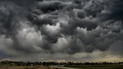 ماذا يقال عند رؤية السحاب والغيوم ؟