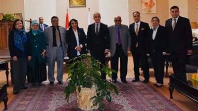 تعرف على التوصيات العشر لملتقي الدراسات العليا الأول بآداب الزقازيق