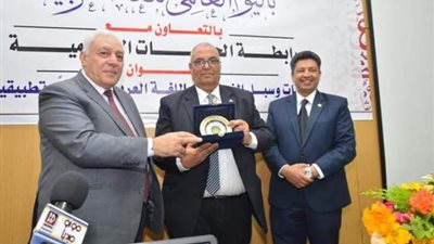 جامعة دمياط تحتفل باليوم العالمي للغة العربية ..صور