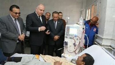 محافظ قنا يتفقد مستشفي فرشوط المركزى ووحدة صحة الأسرة