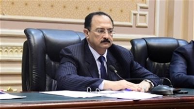 وفد نقل النواب يتفقد التوسعات الجديدة بميناء سفاجا البحري