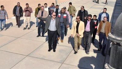 محافظ أسيوط يتفقد محطة المعالجة الثلاثية لمشروع صرف صحى.. بالصور