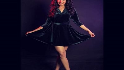 ياسمين رحمى تتألق بالاسود فى أحدث إطلالتها
