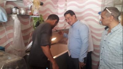 ضبط 10 طن زيت طعام مجهول المصدر بسوهاج