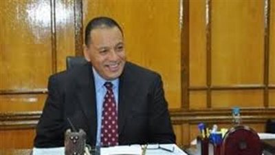 غراب يُتابع تنفيذ حملة 100مليون صحة بمحال الحلاقة والتجميل والكوافيرات وعيادات الأسنان