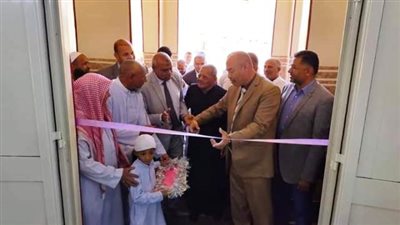 إفتتاح مسجد بالجهود الذاتية لأهالى قرية القصر بالوادى الجديد.. بالصور