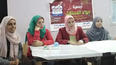 التغيرات الفسيولوجية للفتاة في مرحلة المراهقة في ندوة جمعية حواء