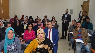 الأزمات والحد من المخاطر في أولي الدورات التدريبية بجامعة عين شمس