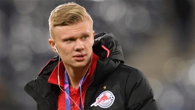 دورتموند يتعاقد مع مهاجم سالزبورج.. رسميًا
