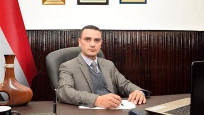 الرفاعي.. يطالب بإعادة النظر في تكلفة إنتاج الخبز وإبرام عقود عادلة بين أطراف المنظومة