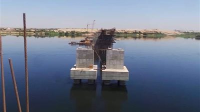 وزير النقل يتفقد مشروع محور كوبرى كلابشة فوق النيل بأسوان