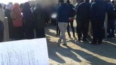 إحالة دكتور بطب بنى سويف للتحقيق.. أعطى محاضره للطلاب فوق سطح الكلية