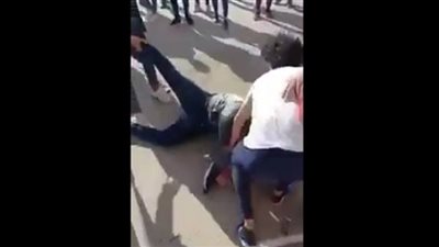 تعليم الإسماعيلية حول فيديو تعدى على طالب .الحاق المسئولين بالإدارة و6 طلاب للجنة الانضباط