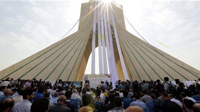 إيران تعلن خطوة جديدة بشأن تخصيب اليورانيوم