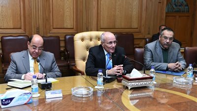 العصار ومحافظ الدقهلية يبحثان التعاون لتنفيذ عددا من المشروعات الخدمية
