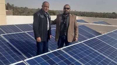 ربط الطاقة الشمسية بالوحدات القروية وتوسعة شوارع الوادى الجديد.صور