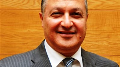 عزل عضوين هيئة تدريس من وظيفتهما بجامعة بنها.. تعرف على الاسباب