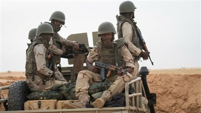 باريس تعتزم تنفيذ عمليات عسكرية بالحدود بين مالى والنيجر وبوركينا فاسو