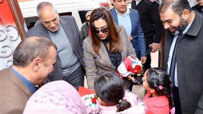 محافظ دمياط تكرم حفظة القرآن الكريم كاملاً .صور