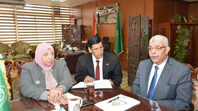 القاصد : النظر فى إلتماس أوائل الخريجين للعمل معيدين بجامعة المنوفية